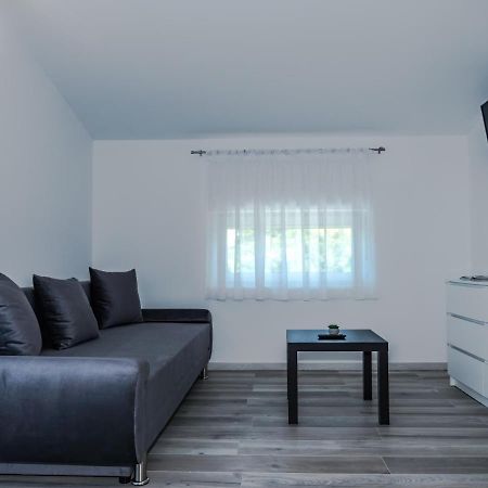 Feda Apartmanhaz Balatonboglar Ngoại thất bức ảnh